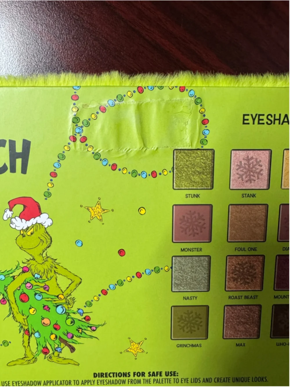 The Grinch Faux Fur 16 Color Eyeshadow Palette Mirror